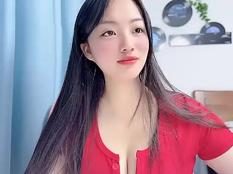 Winnie666999 online show from June 24, 2026, 2:21 am