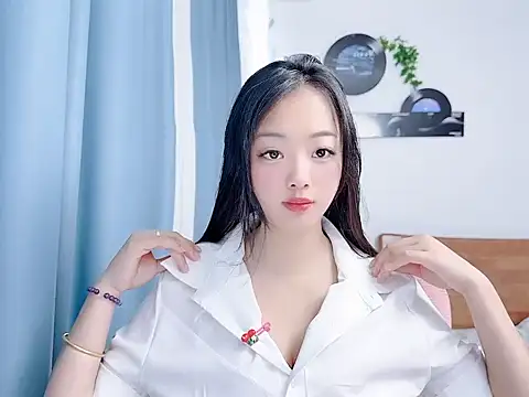 Winnie666999 online show from June 27, 2026, 2:05 am