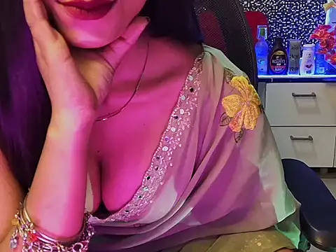 Black magicwomen69 online show from July 19, 2026, 6:06 am