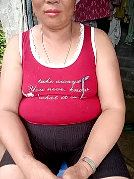 NyloveSquirt online show from June 26, 2026, 6:51 am