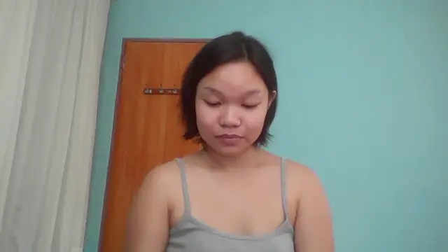 ShennaHarvey online show from June 24, 2026, 9:19 am