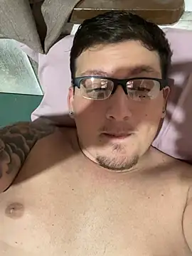 luisinnnnnn online show from July 12, 2026, 5:53 am