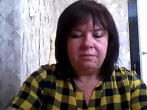 HannahAna39 online show from July 18, 2026, 6:28 am