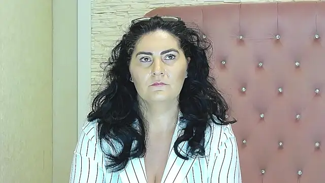IlonaSky online show from June 24, 2026, 7:18 am