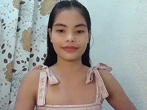 urprettyjane4u online show from July 6, 2026, 11:40 pm