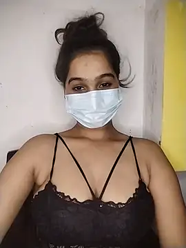 nikita-cam online show from July 4, 2026, 6:03 pm