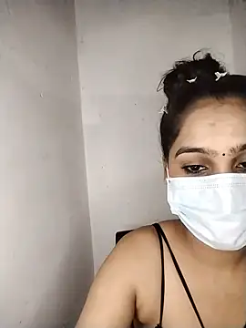 nikita-cam online show from July 19, 2026, 5:27 pm