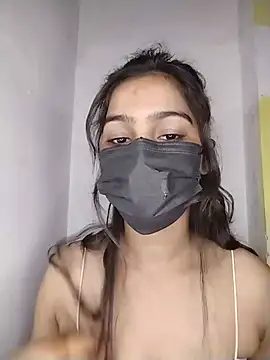 nikita-cam online show from August 5, 2026, 6:00 pm