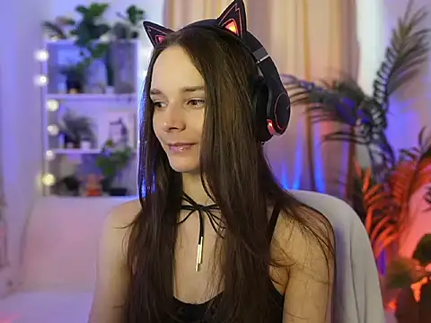 Anna Leah  online show from July 26, 2026, 3:41 pm
