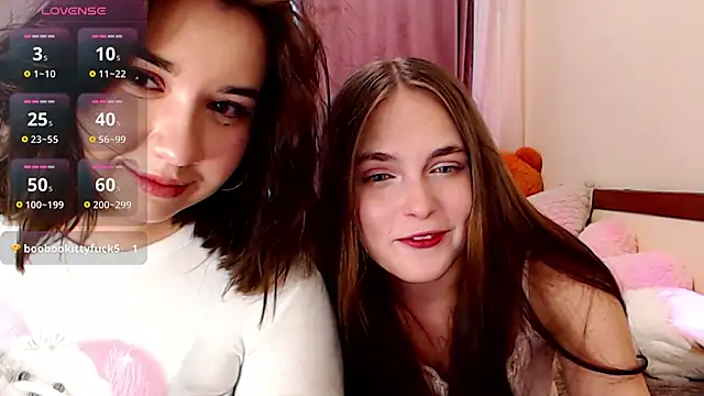 Viviaaan n online show from July 10, 2026, 12:52 pm