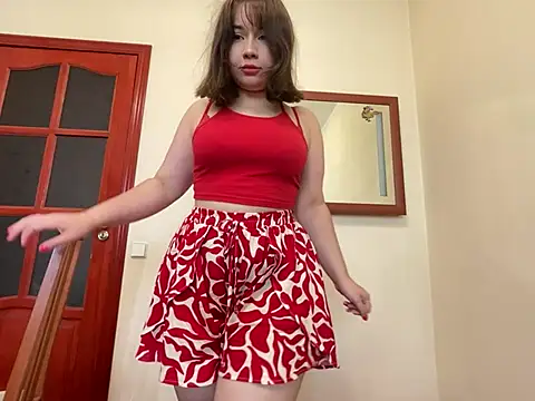Viviaaan n online show from July 15, 2026, 7:57 am