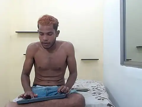 Tommybigcock24 online show from June 25, 2026, 1:59 pm
