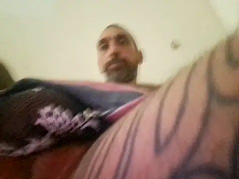 LoriKoc online show from June 25, 2026, 12:32 am