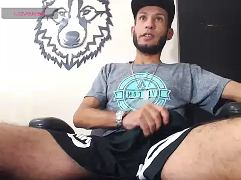 Snapshot of WOLFMONSTERDICK chatting on January 24, 2025, 3:00 am WOLFMONSTERDICK online show from January 24, 2025, 3:00 am