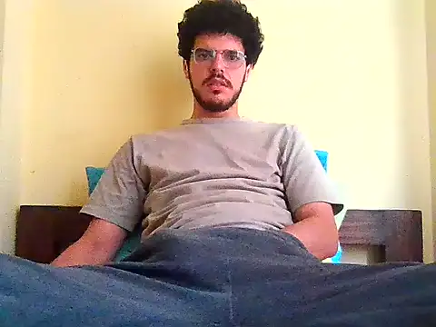 Hectorssuarez online show from July 16, 2026, 4:02 pm