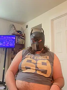 dogboybruisebaitt online show from June 28, 2026, 7:42 pm