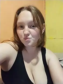 hi  loveee online show from July 23, 2026, 9:35 pm