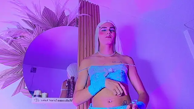 chloe thundert online show from July 12, 2026, 8:27 am