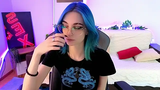 LilithMoon2 online show from July 12, 2026, 6:26 am