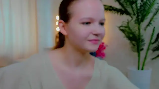 NaomiFess online show from July 3, 2026, 12:22 pm