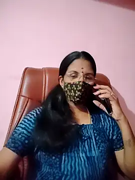 tamil peenqueen online show from July 10, 2026, 4:39 am
