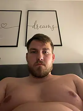 MarcoFootlover1 online show from July 3, 2026, 5:25 am
