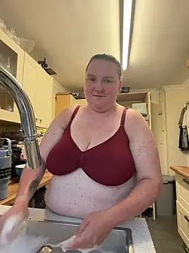 LumaBelleX online show from July 24, 2026, 8:18 pm