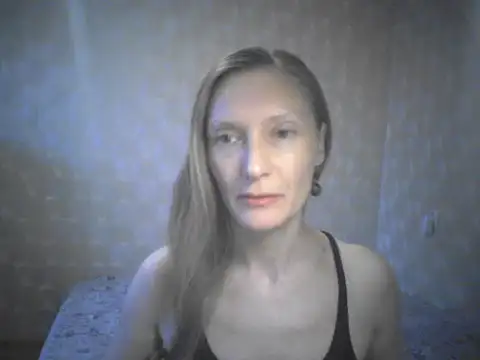 LunaBelle2 online show from July 17, 2026, 6:13 pm
