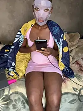 Ghanasexychick online show from July 14, 2026, 6:51 am
