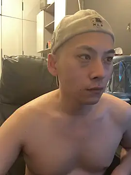 yichen008 online show from July 9, 2026, 10:30 am