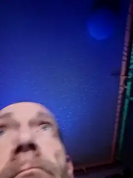 gregzeroglover online show from July 22, 2026, 4:48 am