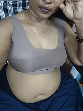 amudha143 online show from July 10, 2026, 9:06 pm