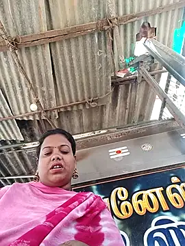 Snapshot of tamilredwine chatting on July 13, 2026, 7:22 am tamilredwine online show from July 13, 2026, 7:22 am