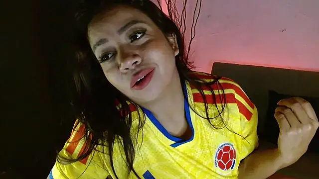 Snapshot of lispetite chatting on June 18, 2026, 7:08 am lispetite online show from June 18, 2026, 7:08 am