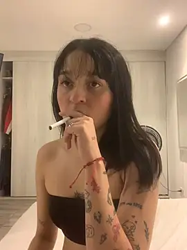 ruemi rose online show from July 12, 2026, 2:35 am