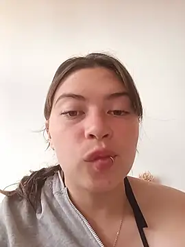 LoveShae- online show from July 10, 2026, 5:15 pm