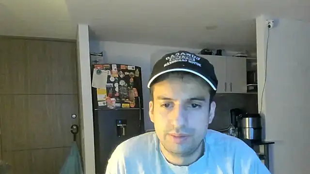 iammateo99 online show from July 16, 2026, 9:04 am