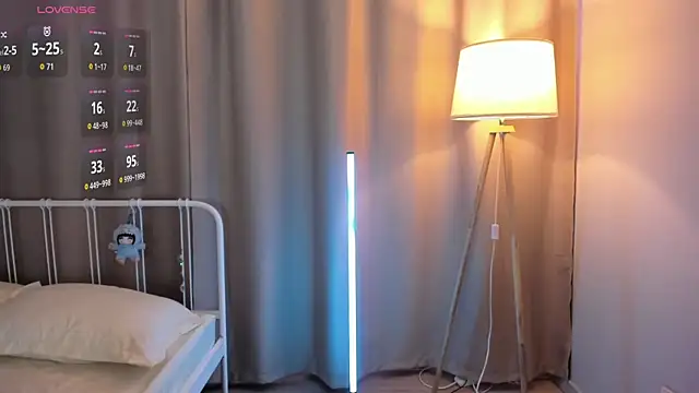 AmiliYan online show from March 21, 2026, 9:47 am