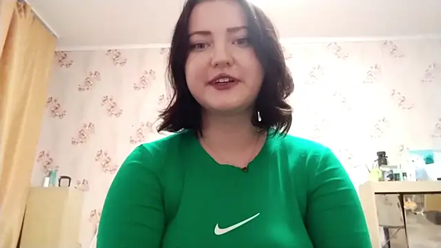 Snapshot of KimberlieNeiford chatting on July 14, 2026, 4:23 pm KimberlieNeiford online show from July 14, 2026, 4:23 pm