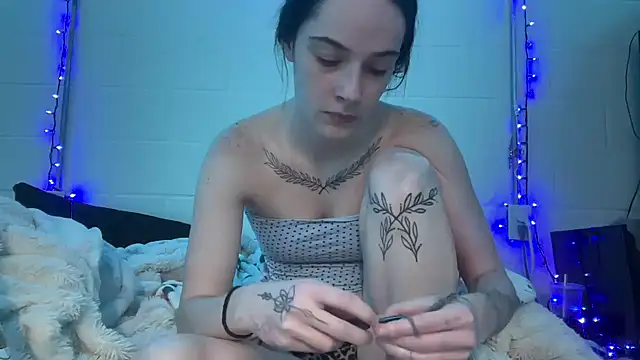 Snowbunnyfaith online show from July 22, 2026, 10:12 pm