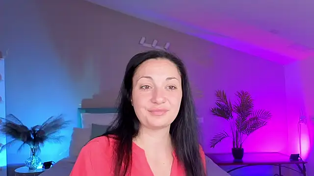 LadyyNoir online show from July 14, 2026, 5:23 am