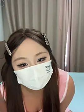 Snapshot of youyou-9999 chatting on July 15, 2026, 4:18 am youyou-9999 online show from July 15, 2026, 4:18 am