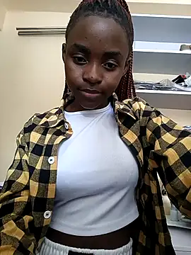 kemmy sweet online show from July 13, 2026, 1:14 pm
