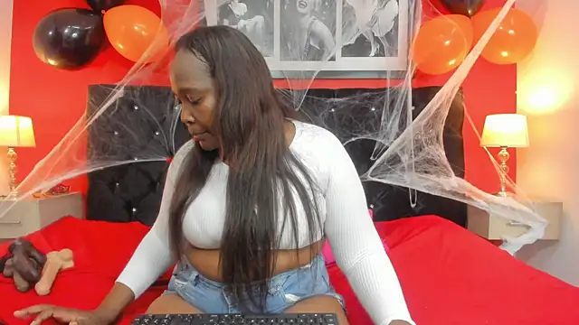 NikolSalas online show from October 16, 2025, 12:50 pm