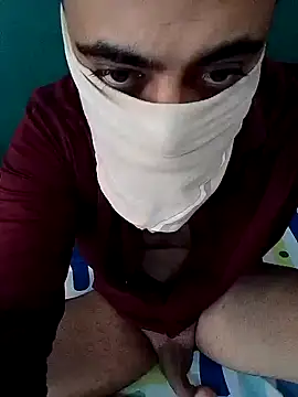 13trilok1994 online show from July 17, 2026, 5:36 am