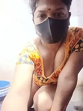 love you baby012 online show from July 26, 2026, 5:04 am