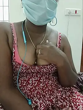 Snapshot of Sweety913 chatting on July 20, 2026, 7:22 am Sweety913 online show from July 20, 2026, 7:22 am