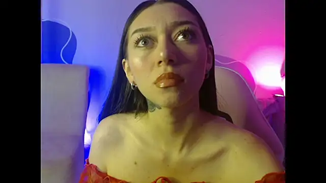 Cherry Blomm online show from July 22, 2026, 1:03 pm