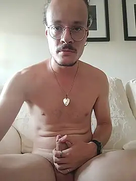 JoeKenton online show from July 21, 2026, 11:23 am