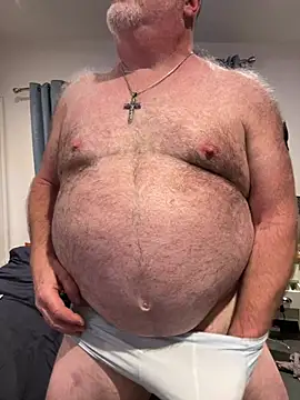 greyoakbear online show from July 21, 2026, 8:33 pm
